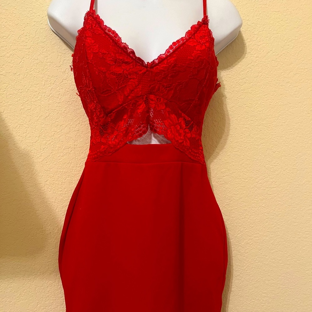 Red lace bodycon Valentines dress